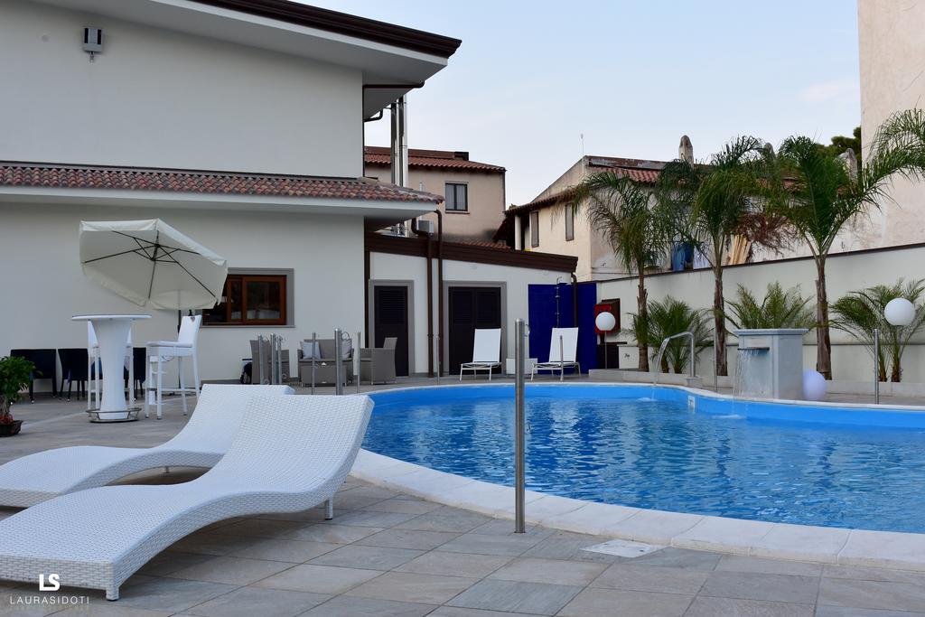 Hotel Riviera Azzurra Oliveri Zewnętrze zdjęcie